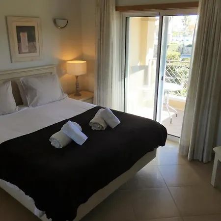 Villa Lakeview Boavista Lagos